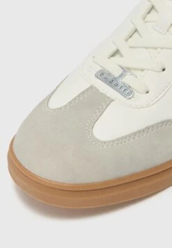 Bugatti DUPSO - Trainers - White 16 Bugatti DUPSO - Trainers - White -Coes Style Store 0d9237b5ae964d808bb7f3c39dcee88b
