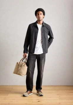 Bugatti SONIC - Trainers - Taupe/cognac -Coes Style Store 1619f74f77794f81813d48cfbce36a56