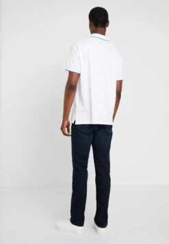 Bugatti Nevada - Straight Leg Jeans - Blue-Black 8 Bugatti Nevada - Straight Leg Jeans - Blue-Black -Coes Style Store 31bb437987184d6ab9cc678eee81b587