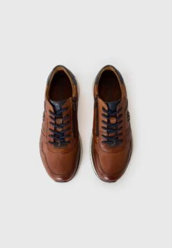 Bugatti IVO - Trainers - Cognac -Coes Style Store 3d71ac4664b9463ab996ff6a9f1775aa