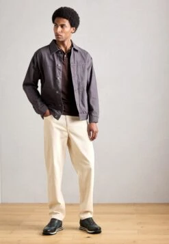 Bugatti PHILIP - Trainers - Dark Blue/blue 10 Bugatti PHILIP - Trainers - Dark Blue/blue -Coes Style Store 50b1ee33e1d44e4bbcafed2f0effcc2d