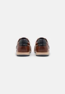 Bugatti Thorello - Trainers - Cognac -Coes Style Store 58a65f82a4f54fa4b7f9b6143bacace5