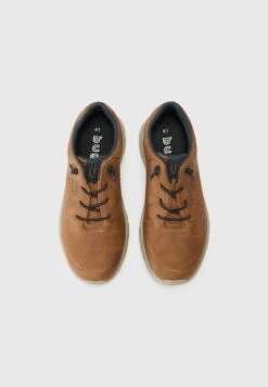 Bugatti SOA - Trainers - Cognac -Coes Style Store 67baba97b9794c5cbb8e52f1cb37fcb4