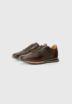 Bugatti PHILIP - Trainers - Brown -Coes Style Store 92d3b91a69f847da9c2122998e808026