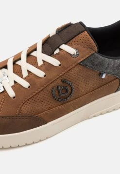 Bugatti HELIUM - Trainers - Cognac/dark Grey -Coes Style Store a2525cff2cd54f93bc852121b3f809b5