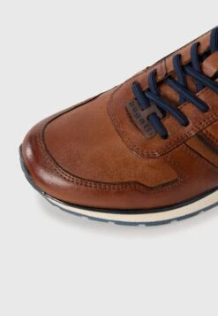 Bugatti IVO - Trainers - Cognac -Coes Style Store a5ab666b20b54681a761face99036b93