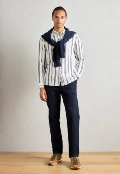 Bugatti IVAR - Trainers - Cognac -Coes Style Store a6c27375efc6427886cc809224a69d91