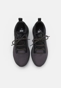 Bugatti Plasma - Trainers - Grey/Black -Coes Style Store c4268e1a50fb48e4954784ee4b2d5960