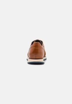 Bugatti Cirino - Trainers - Cognac -Coes Style Store c56f90de53e84060a93f09a3007427d2