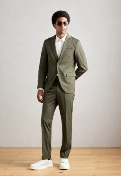 Bugatti DASTON - Trainers - White -Coes Style Store d4cb79e732724226abe9d13e6600ccdf