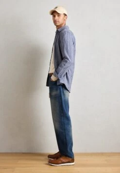 Bugatti CIRINO - Trainers - Cognac -Coes Style Store e2d59fd106b243f79ea0bc6f40ab623b