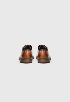 Bugatti BALDOR - Lace-ups - Cognac 8 Bugatti BALDOR - Lace-ups - Cognac -Coes Style Store f166e5e2fcaa417eb748574dbf26e553