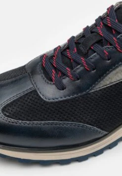 Bugatti Cirino - Trainers - Dark Blue -Coes Style Store fa6d64b300d1460cb4c62dd361d3b9e8